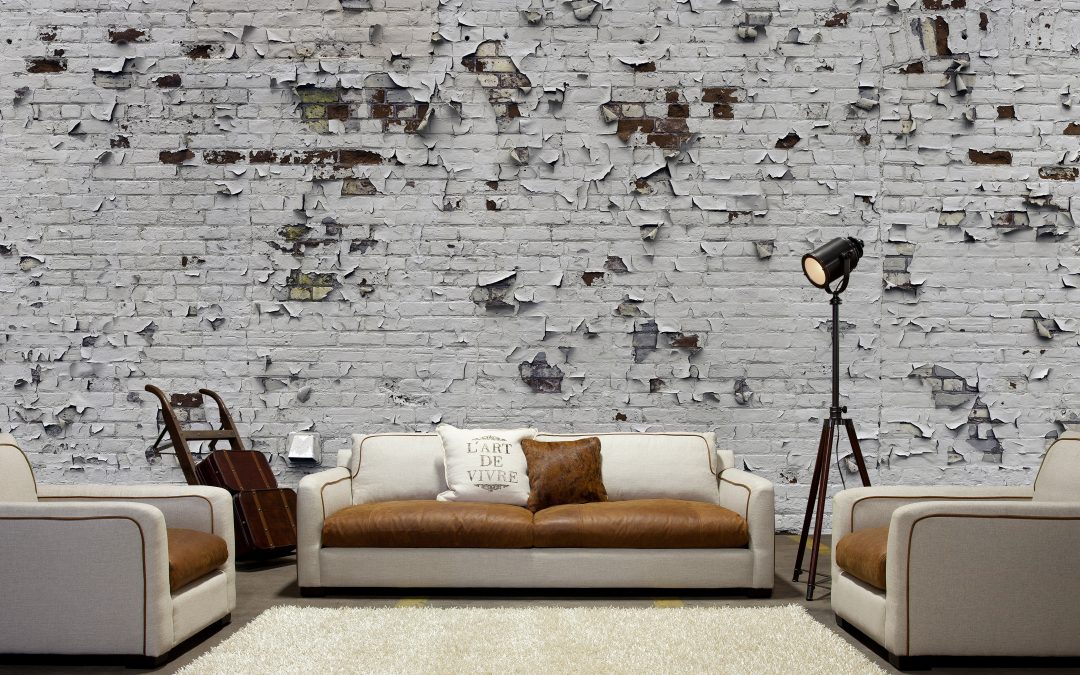 Mur de Briques avec Peinture Écaillée