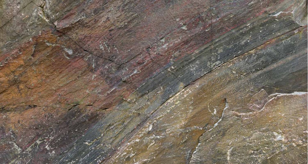 1448_Canadian Shield Rainbow-1024x546_0