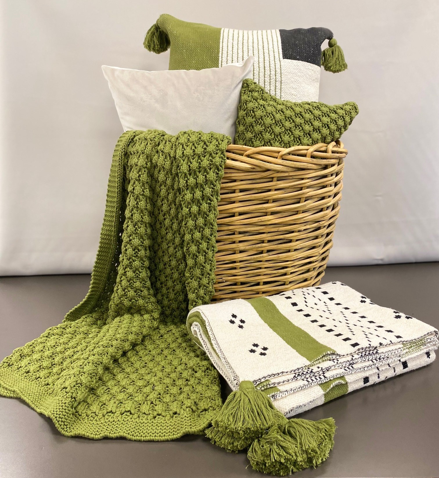 Gris-et-vert-VF