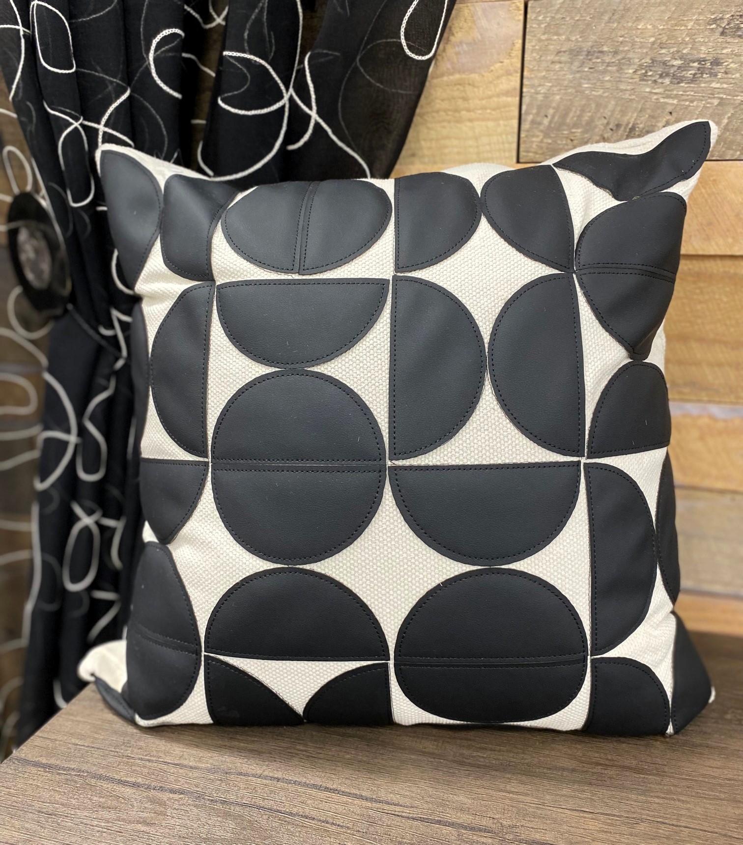 Coussins cuir – automne